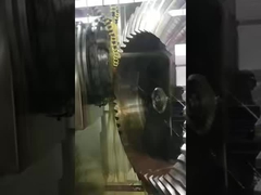 Dispositivi di riduttore per macchine da frantumazione